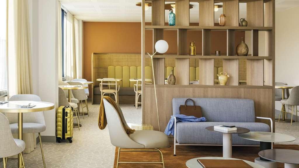 Okko Hotels Nice Aeroport Étterem fotó